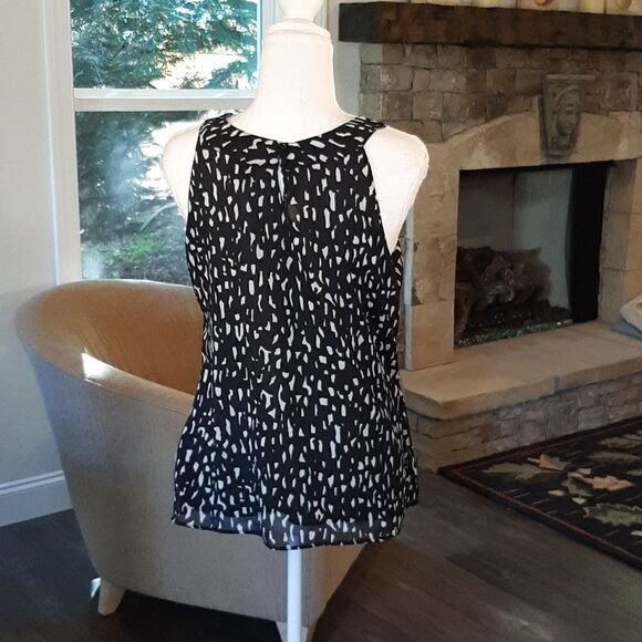 Merona Black and White Lined Tank Top with Ruffles and Buttons at Neck - Picture 3 of 8